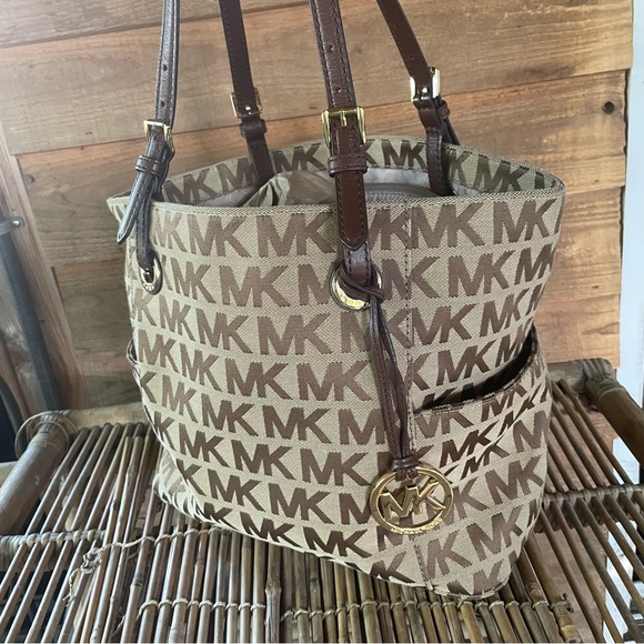 Michael Kors Brown and Tan Signature Large Tote - Picture 7 of 14